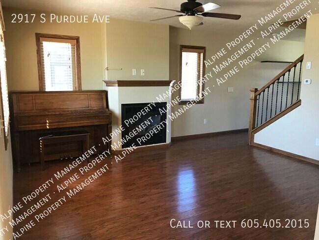 Building Photo - 2917 S Purdue Ave