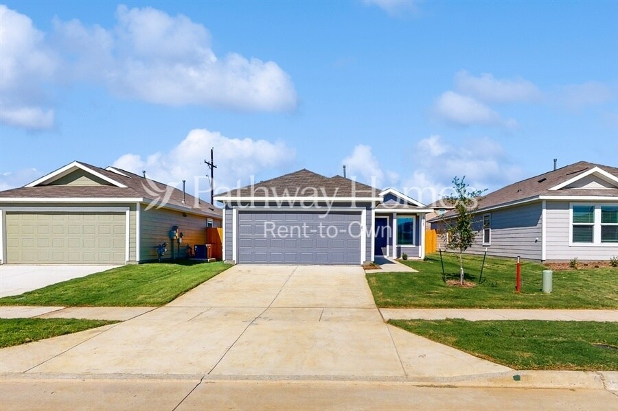 Building Photo - 1329 Plum Rd