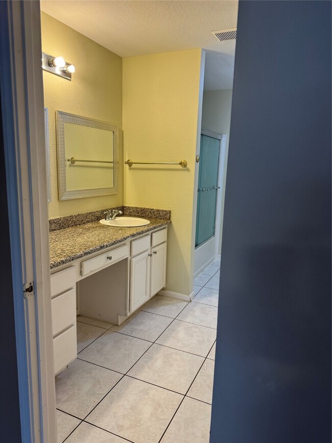 Building Photo - 11123 Cayman Mist Dr