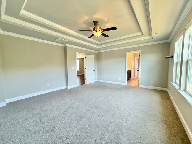 Building Photo - 516 Vivian Lee Ln