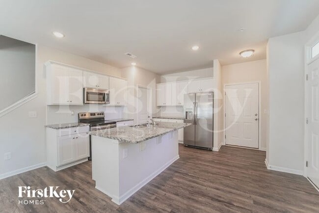 Building Photo - 2094 Cypress Village Dr NW