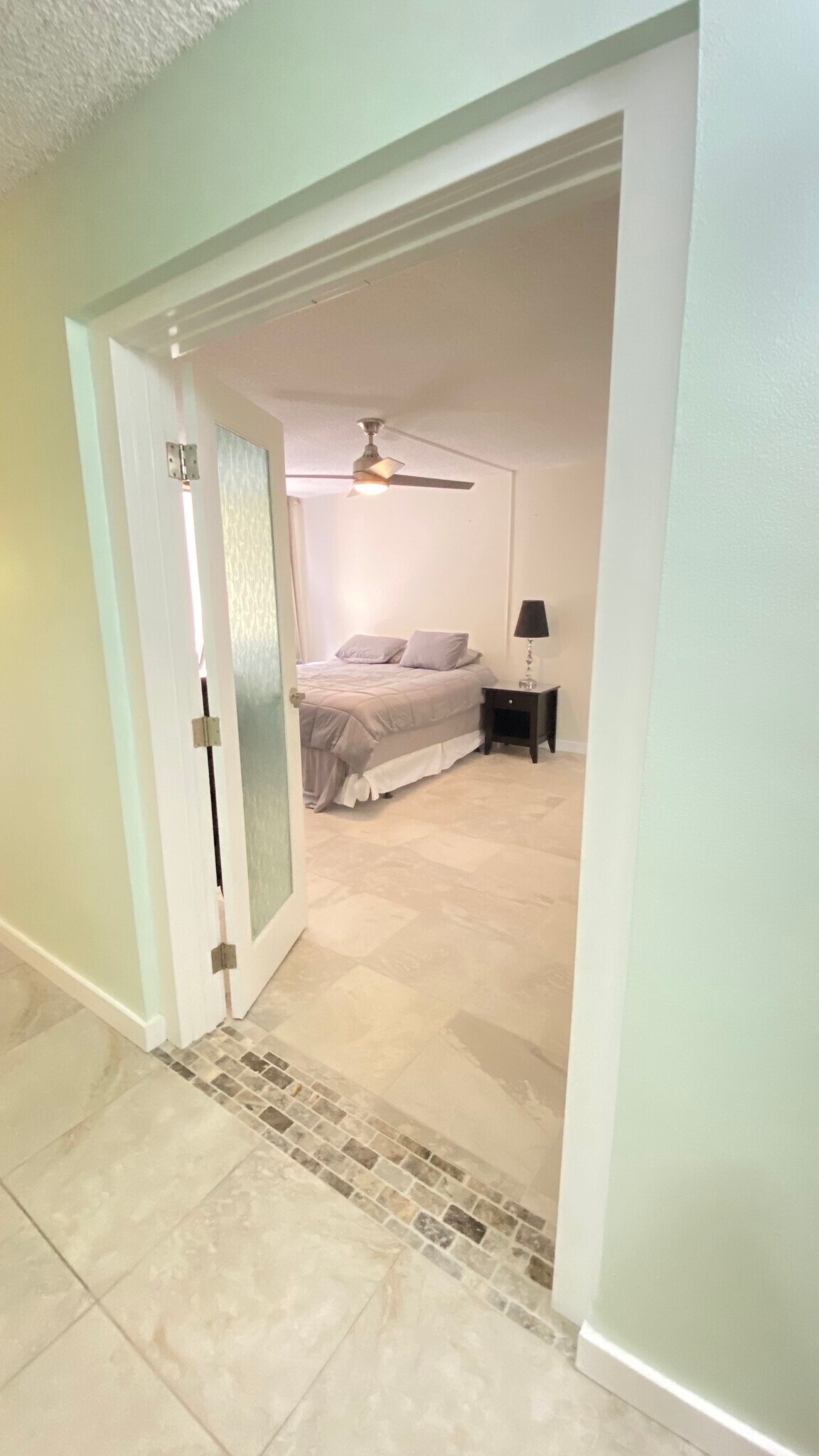 Primary bedroom with private bathroom - 501 Hahaione St