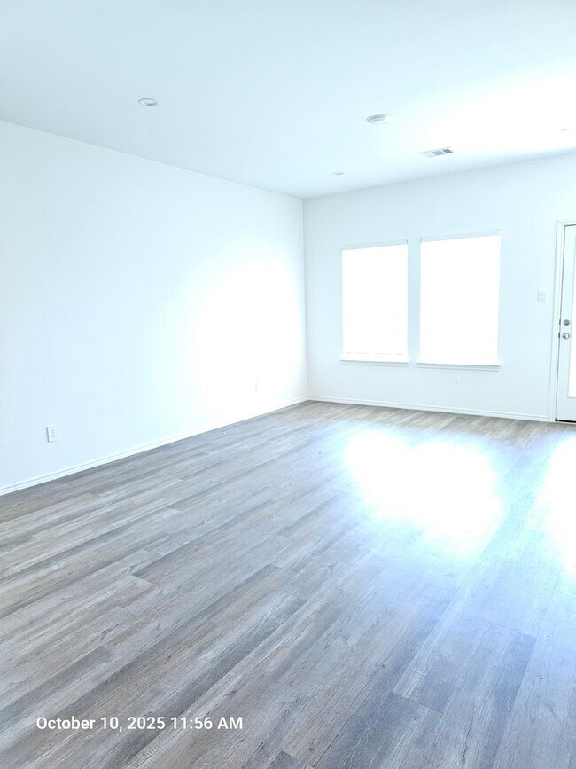 Building Photo - 5742 Indigo Ridge Ct