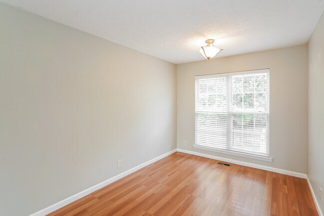 Building Photo - 134 Homestead Pl