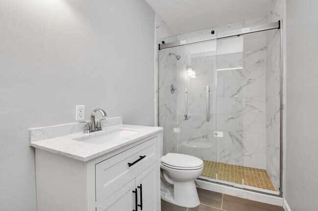 Building Photo - 9622 Vilven Ln