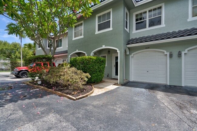 Primary Photo - TWO WEEKS FREE! GORGEOUS townhouse updated...