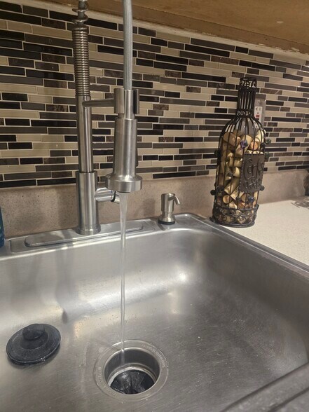 Building Photo - 1622 Bainbridge St