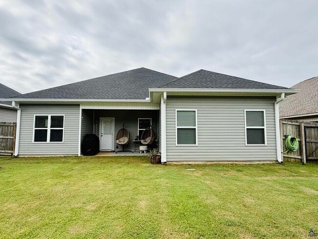 Building Photo - 111 Kettle River Ln