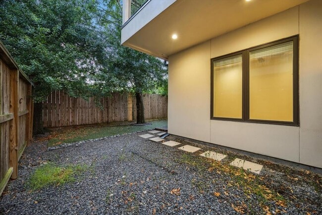 Building Photo - 1509 Caywood Ln