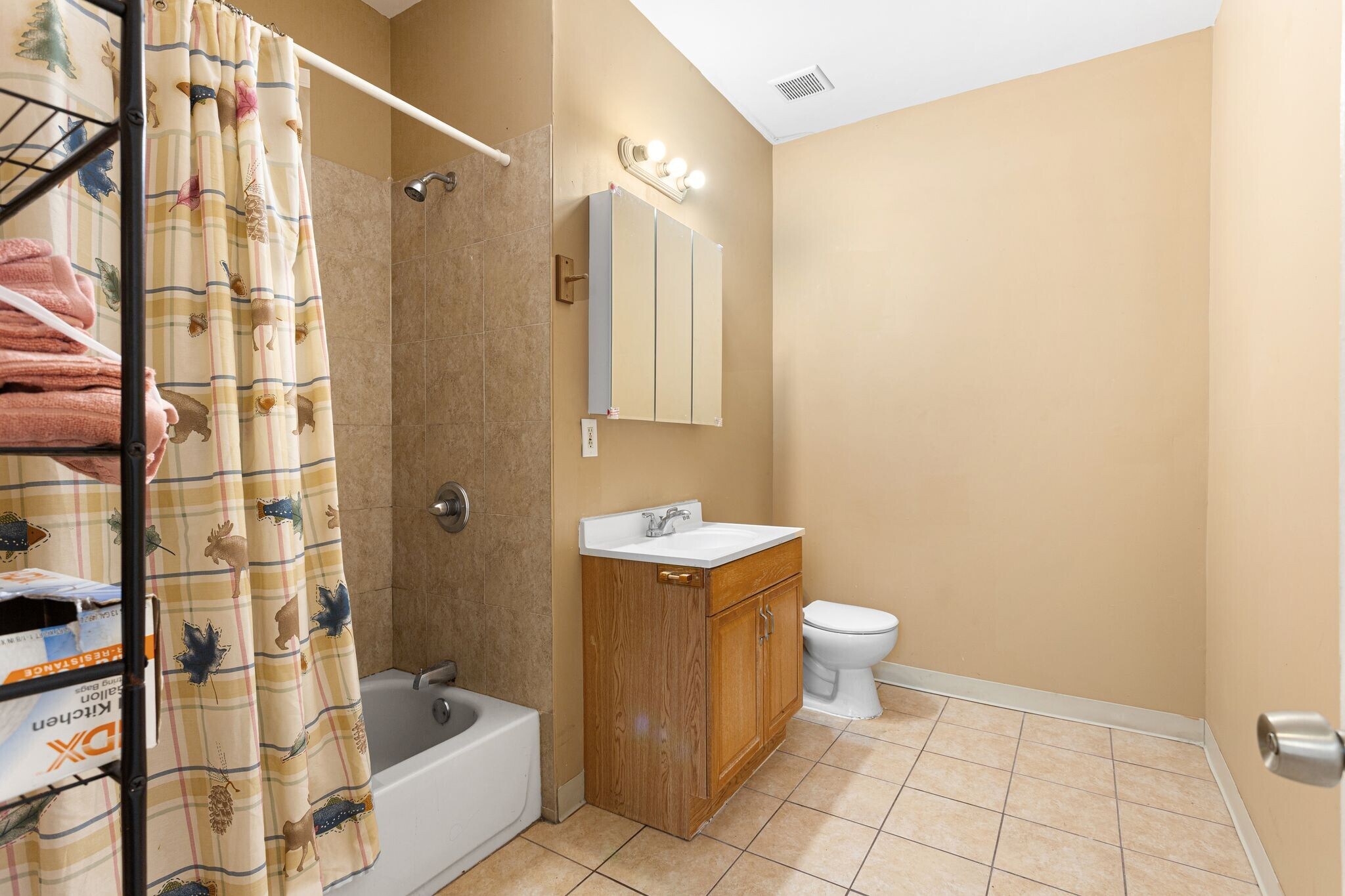 Building Photo - 1237 W Allegheny Ave