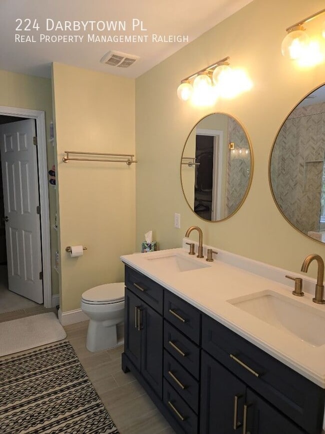 Building Photo - 224 Darbytown Pl
