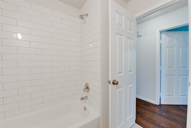 Building Photo - 5405 Groveton St
