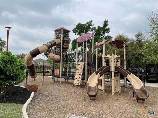 Building Photo - 29653 Spring Copper