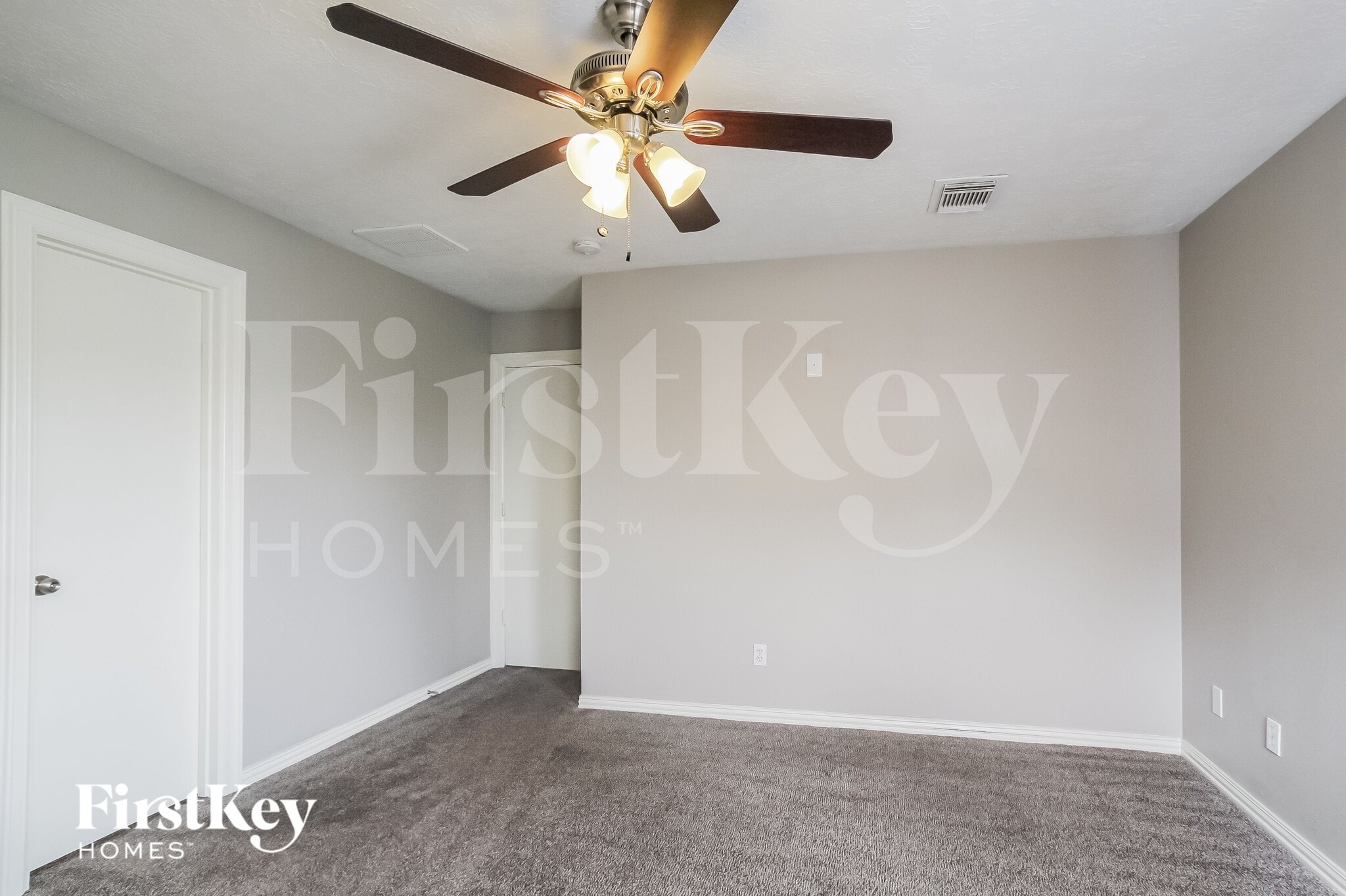 Building Photo - 916 Wilaby Ln