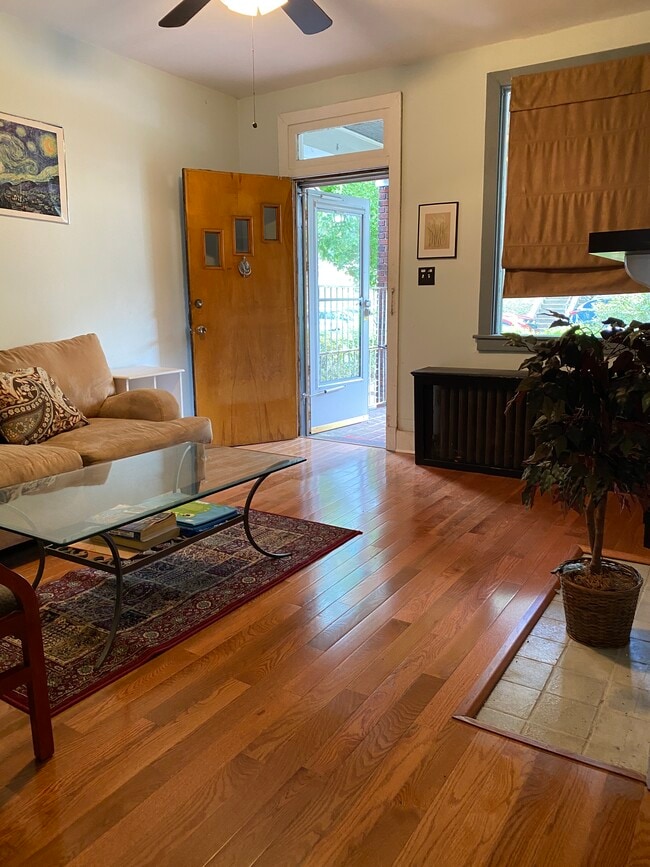 Building Photo - 2318 Eldridge St