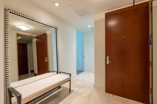 Building Photo - HOKUA 3 bedroom FULLY FURNISHED