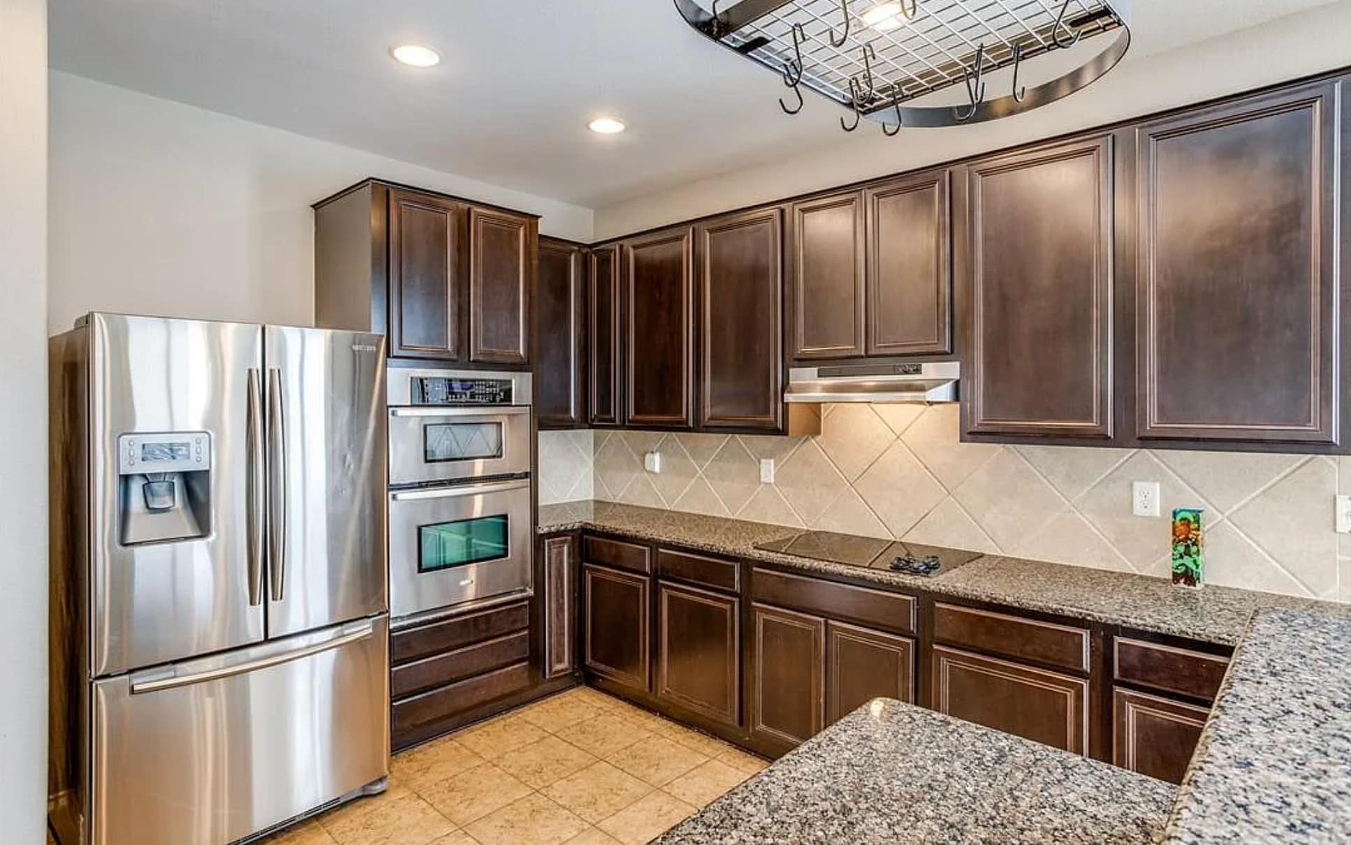 Building Photo - 8801 Capitol View Dr