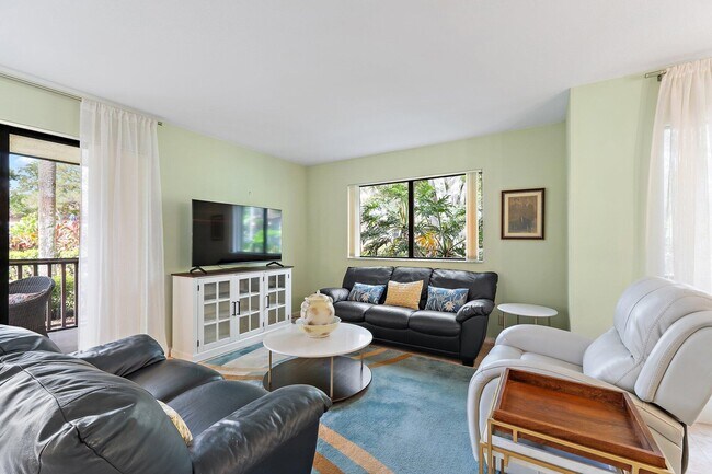 Building Photo - 413 Brackenwood Ln S