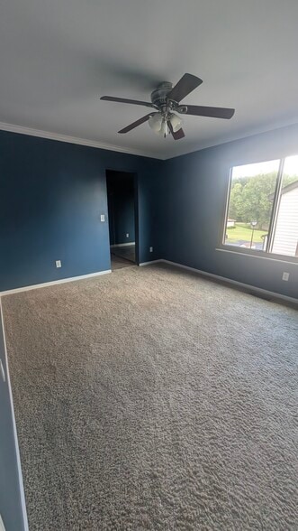 Building Photo - 188 Stillmeadow Dr