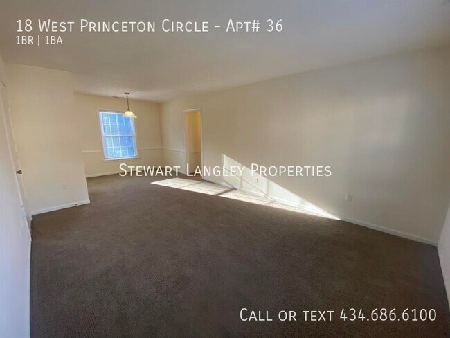 Primary Photo - 18 W Princeton Cir Cir