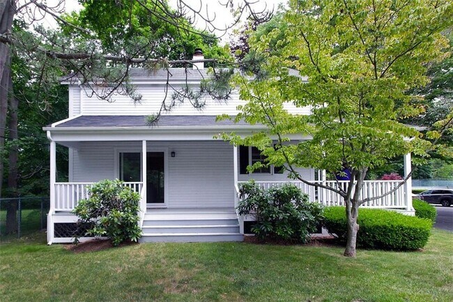 Building Photo - 364 Bellevue Ave