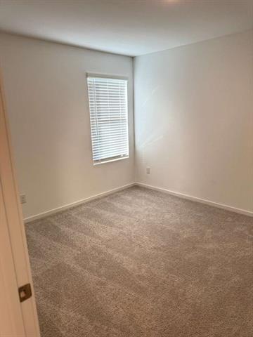 Building Photo - 205 Bable Run Dr