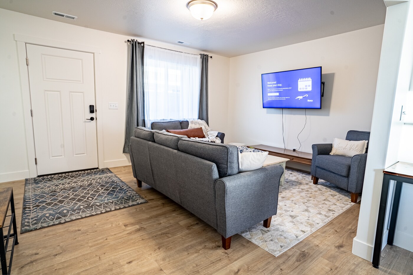 Building Photo - 355 N 2650 W