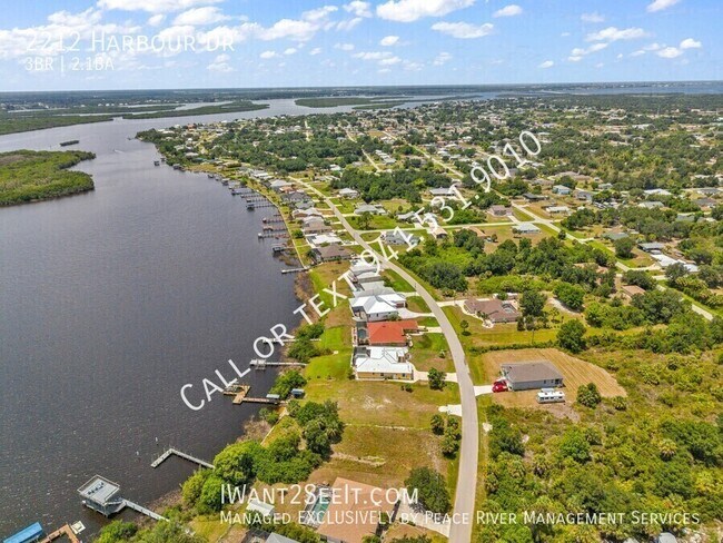 Building Photo - 2212 Harbour Dr