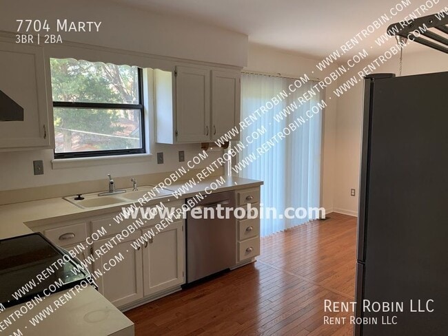 Building Photo - 7704 Marty-