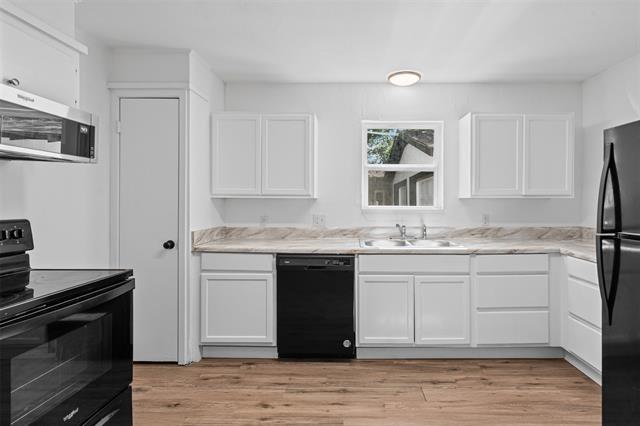 Building Photo - 307 Soward Ave