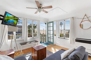 Building Photo - 9 Sunset Ave