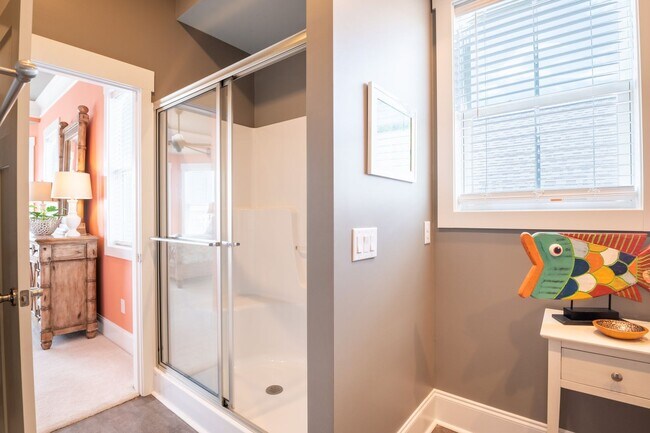 Building Photo - FURNISHED MONTHLY BEACH HOME  WITH UNOBSTRUCTED VIEWS OF THE ICW