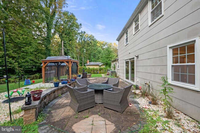 Building Photo - 3816 Irongate Ln