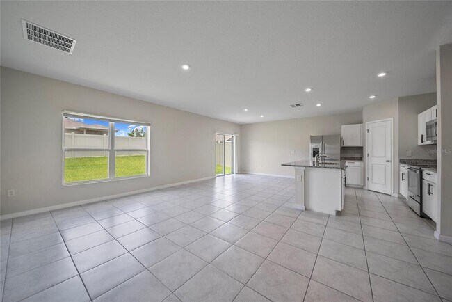 Building Photo - 489 Panaro Ln