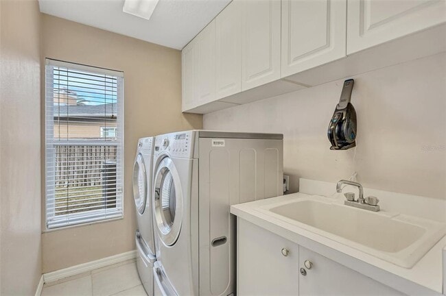 Building Photo - 11802 Middlebury Dr