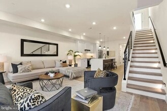 Building Photo - Modern 3BR/3BA Shaw Penthouse with Two Private Decks