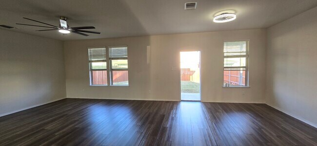 Building Photo - 153 Purple Sandpiper Ln