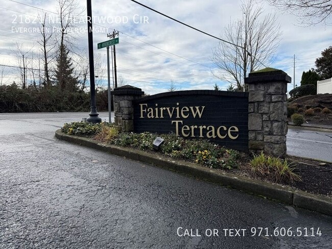 Building Photo - 21821 NE Heartwood Cir