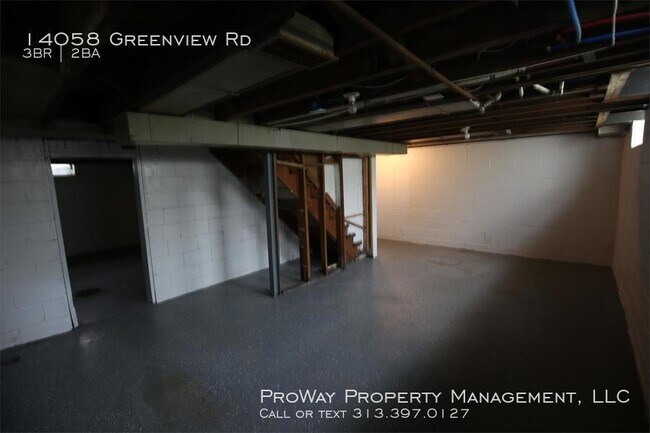 Building Photo - 14058 Greenview Rd