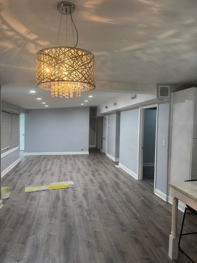 Building Photo - 7800 W 98th Pl
