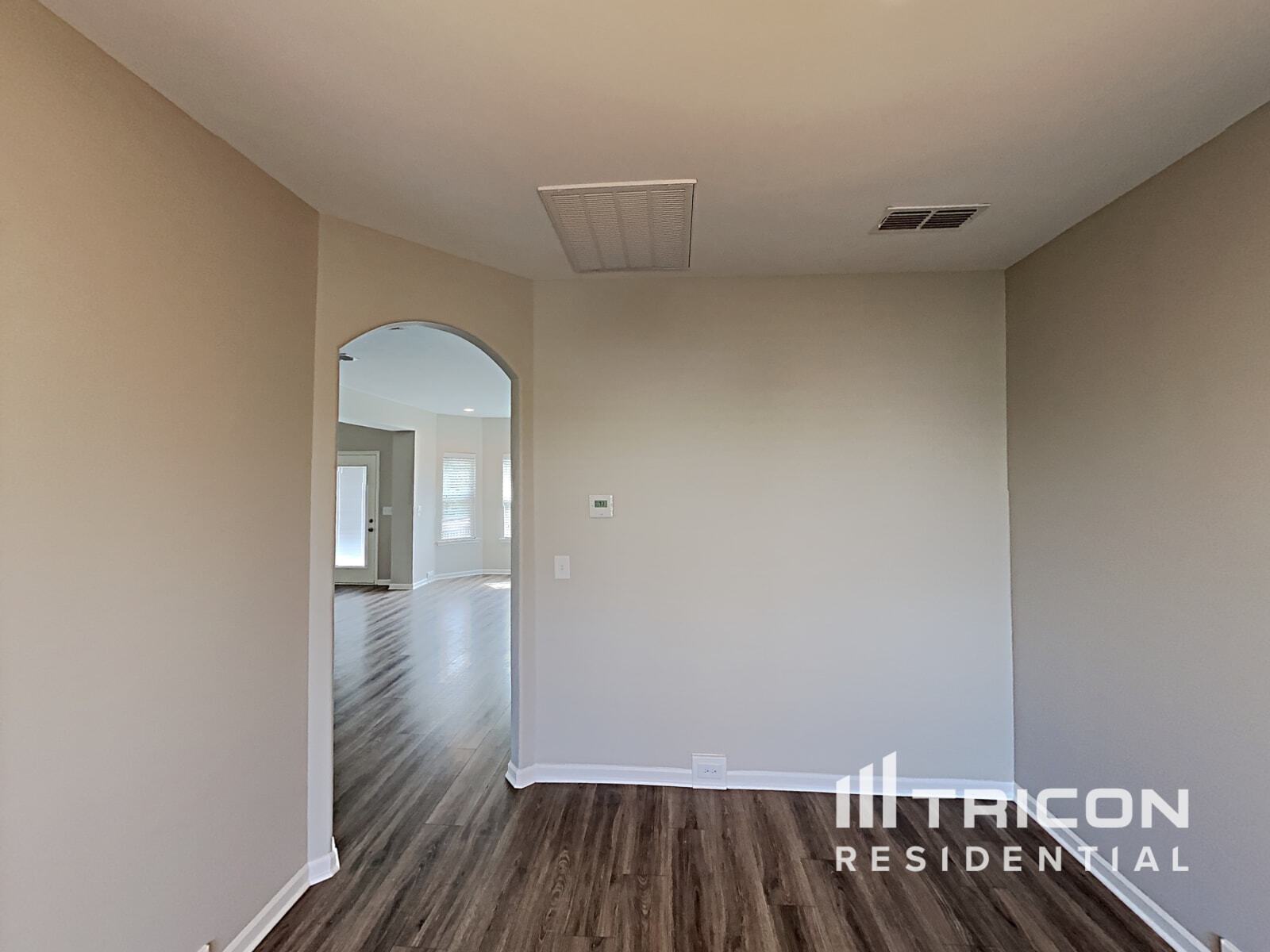 Building Photo - 1036 Solomon Ln
