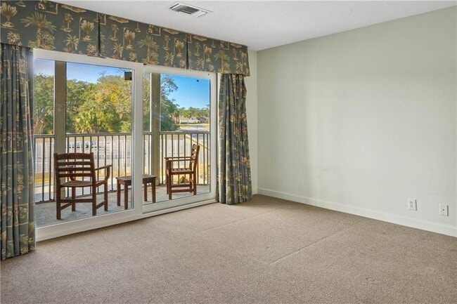 Building Photo - 286 Moss Oak Cir