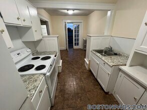 Building Photo - 179 Thomas Burgin Pkwy