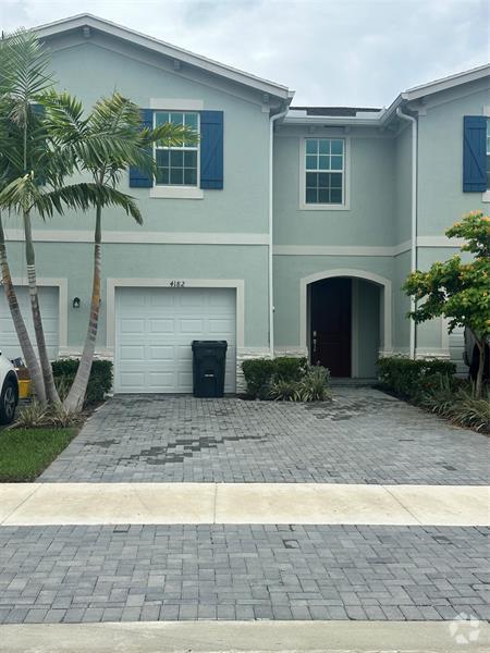 Building Photo - 4182 Lagoon Shore Dr