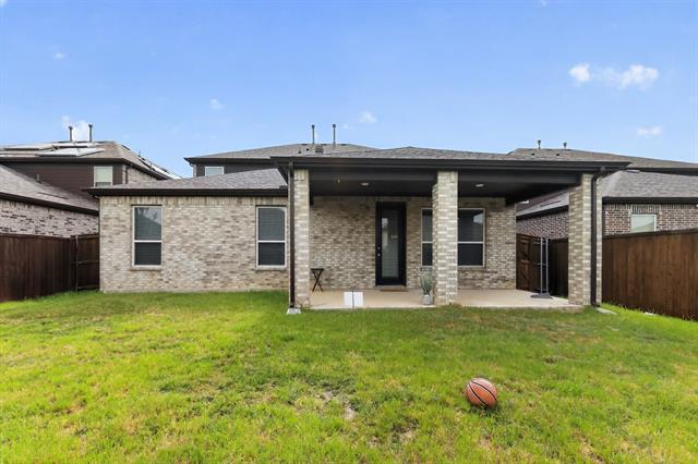 Building Photo - 3681 Keechi Creek Dr