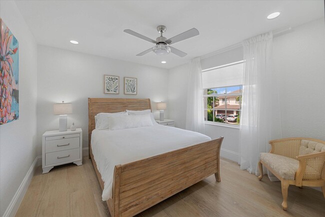Building Photo - 4145 Bahia Isle Cir