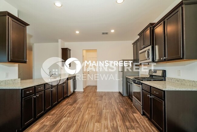 Building Photo - 4 Bedroom Pet-Friendly Home in New Braunfels, TX with Main Street Renewal