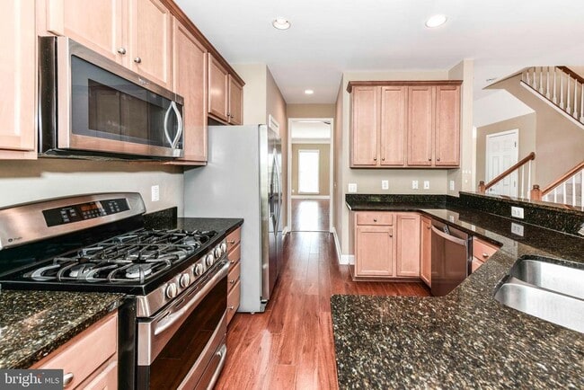 Building Photo - 42832 Bittner Square
