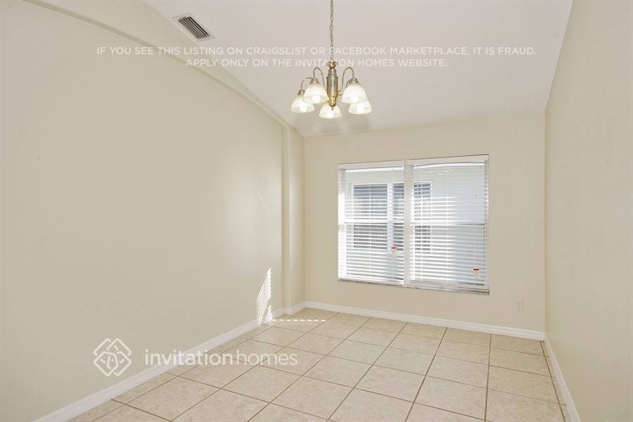 Building Photo - 910 Shaw Cir