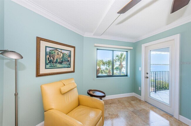 Building Photo - 240 Sand Key Estates Dr